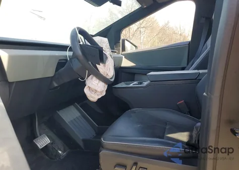 2024 Tesla Cybertruck z USA, uszkodzony, nr VIN 7G2CEHED7RA044367